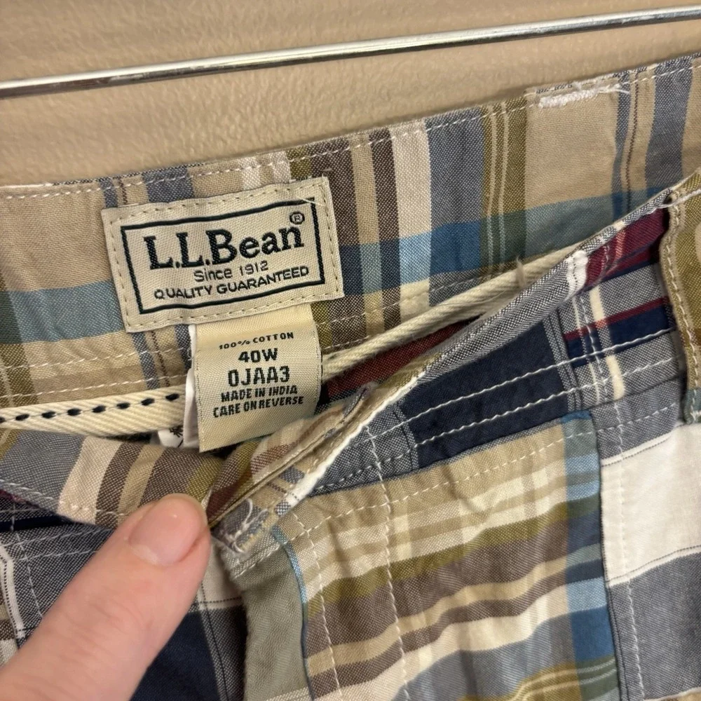 LL Bean Shorts Mens 40W Blue Plaid Madras‎ Patchwork Chino 9